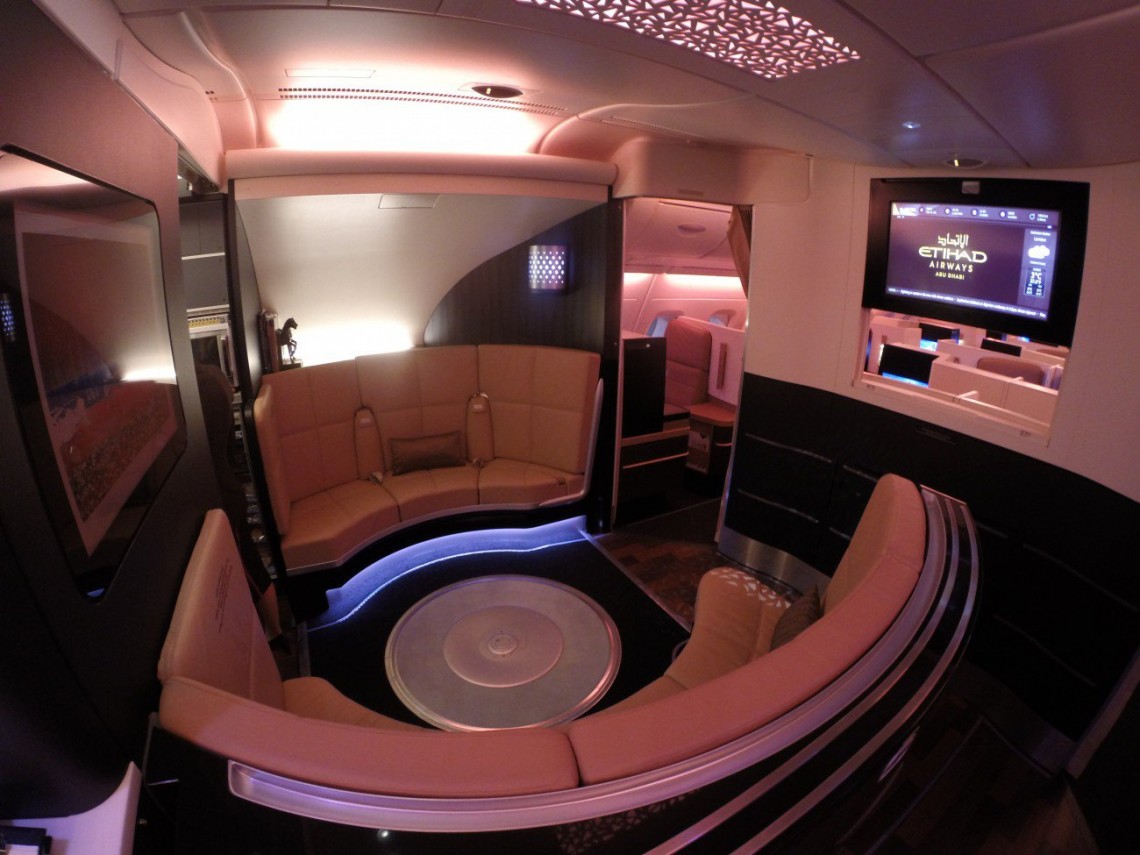 First-Class-Apartment-A380-Etihad-PassageirodePrimeira34-1300x975