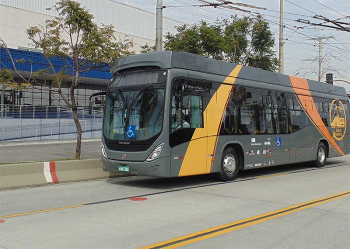 Ônibus movido a energia solar servirá para o transporte entre os campus da UFSC