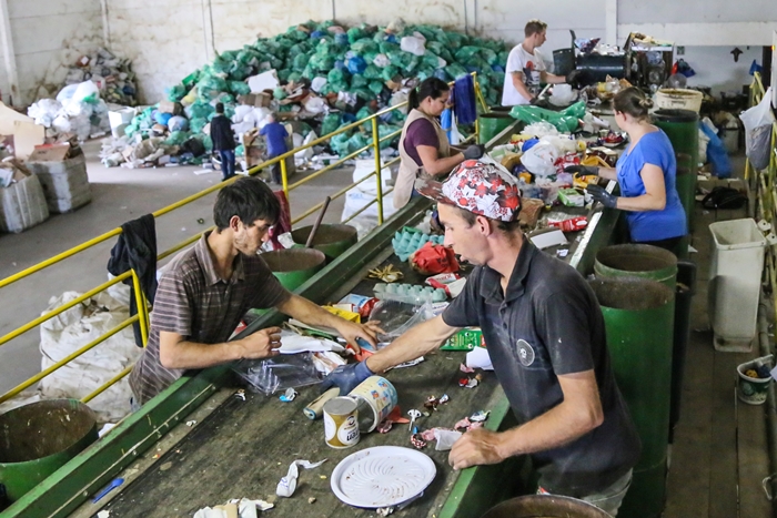 Entre junho e agosto foi reciclado 19% de todo lixo gerado em Jaraguá do Sul | Foto Eduardo Montecino/OCP News