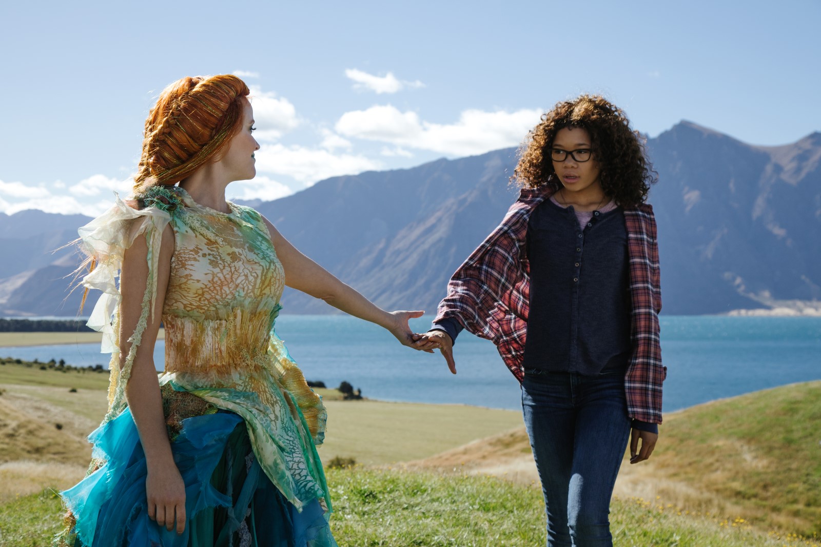 Reese Witherspoon is Mrs. Whatsit and Storm Reid is Meg Murry in Disney’s A WRINKLE IN TIME.