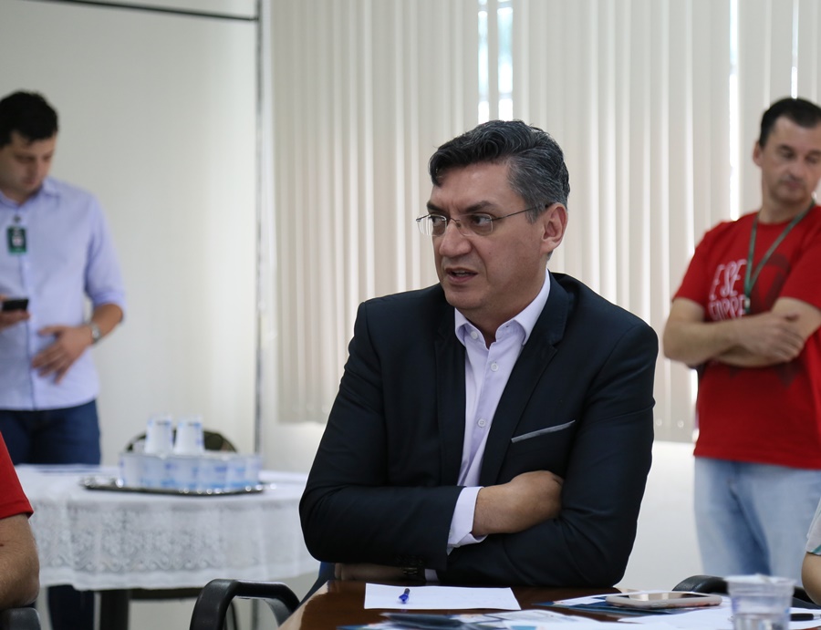 Procurador-geral de Jaraguá do Sul, Benedito Noronha, explica que é preciso aguardar licitação | Foto Eduardo Montecino/OCP News