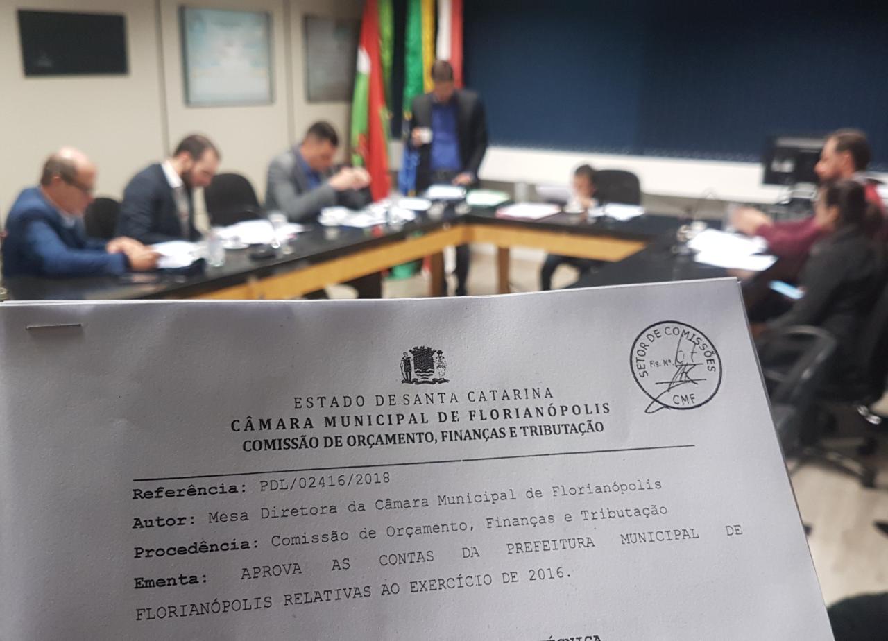 Comissão de Orçamento, Finanças e Tributação da Câmara de Vereadores analisou as contas de 2016 da gestão de César Souza Jr. | Foto Heriberto G. Junior