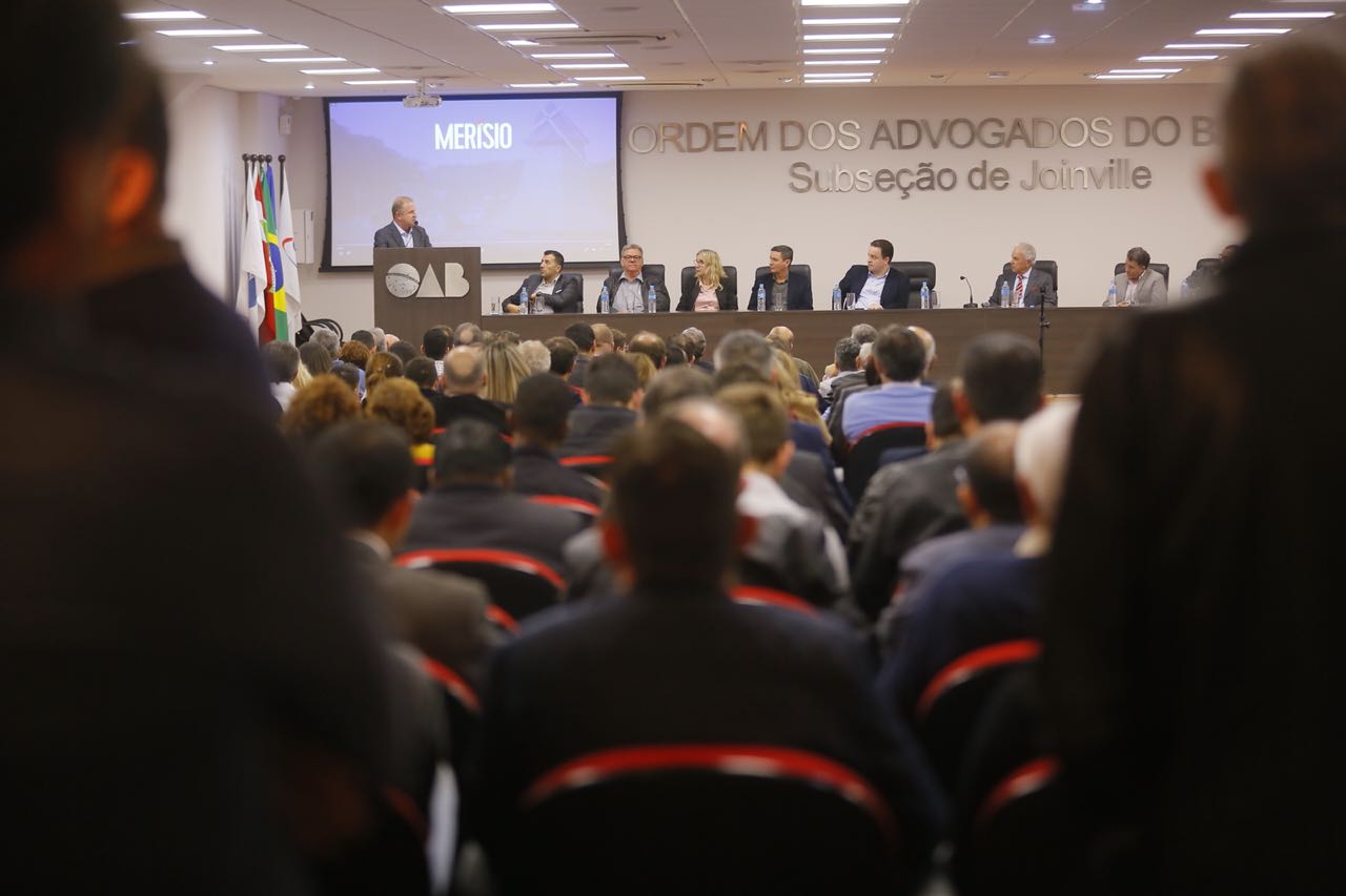 Cerca de 350 pessoas participaram da palestra Pensando SC | Foto Luis Gustavo Debiasi