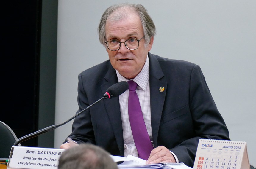 Relator da Lei de Diretrizes Orçamentárias (LDO), senador Dalírio Beber (PSDB-SC), justificou nesta quarta-feira (4) que elaborou um parecer mais duro para o Orçamento de 2019 | Foto Roque de Sá/Agência Senado