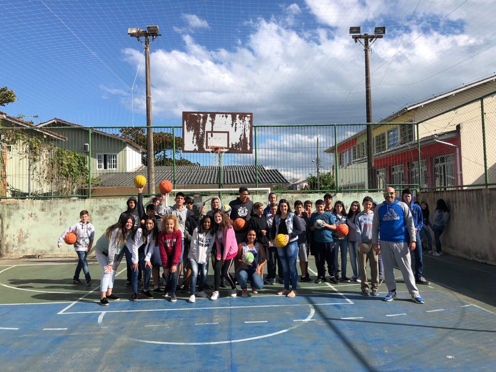 Alunos Escola Básica Osvaldo Machado | Foto Cleo Carvalho/Divulgação/PMF