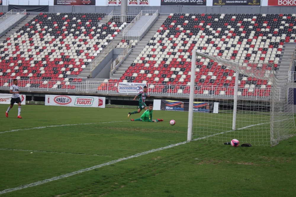 Fluminense cedeu o empate na Arena Joinville | Foto: Vitor Forcellini/Replay Joinville