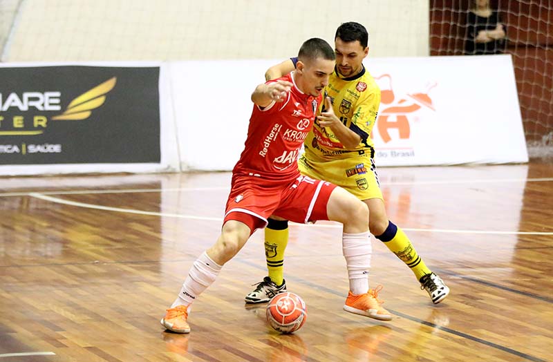 Time jaraguaense chegou a segunda vitória sobre o rival na temporada | Foto: Juliano Schmidt/Assessoria de Comunicação JEC Futsal