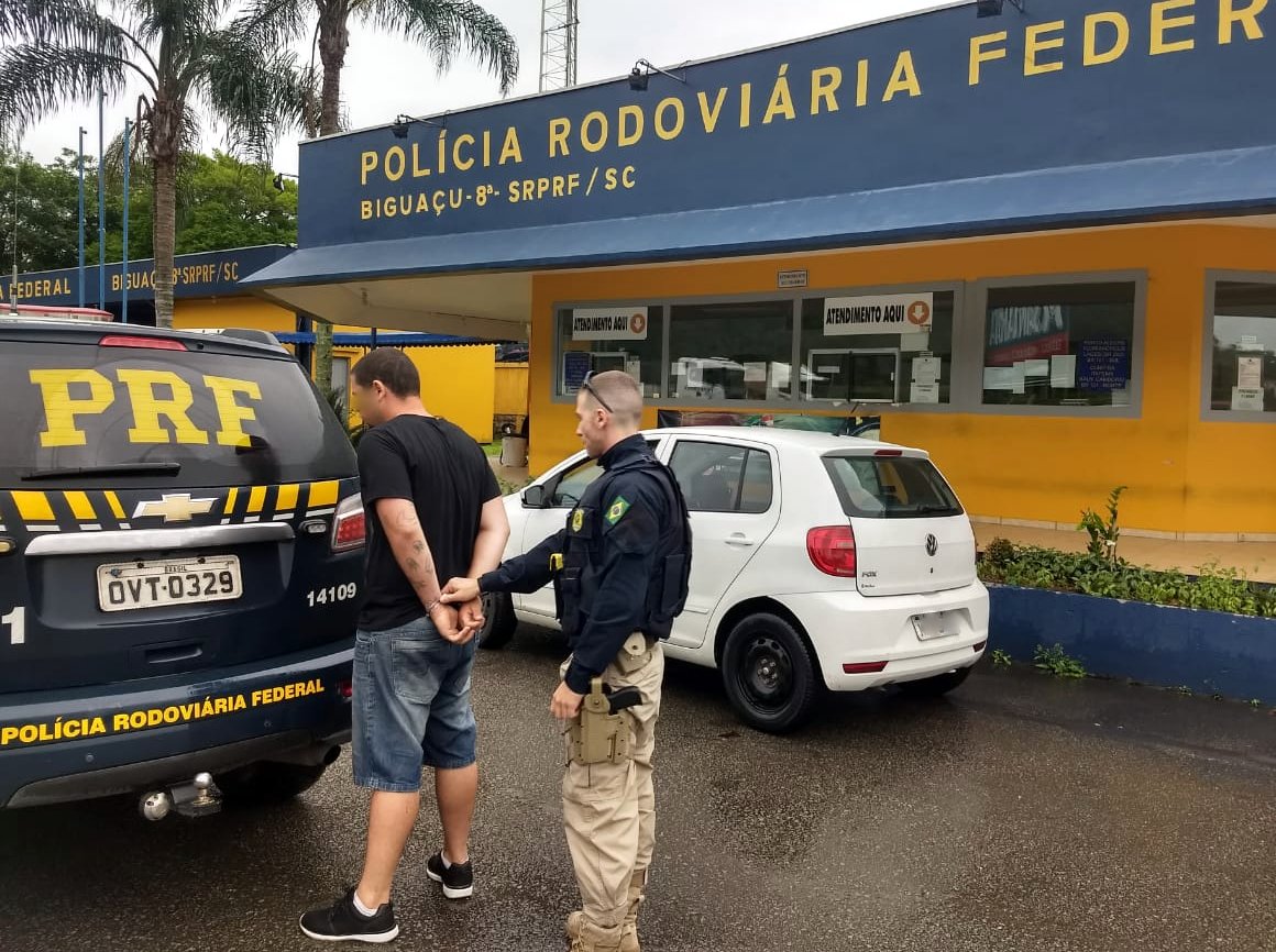 Motorista já cumpriu pena por roubo e possui diversas outras passagens policiais | Foto Divulgação/PRF