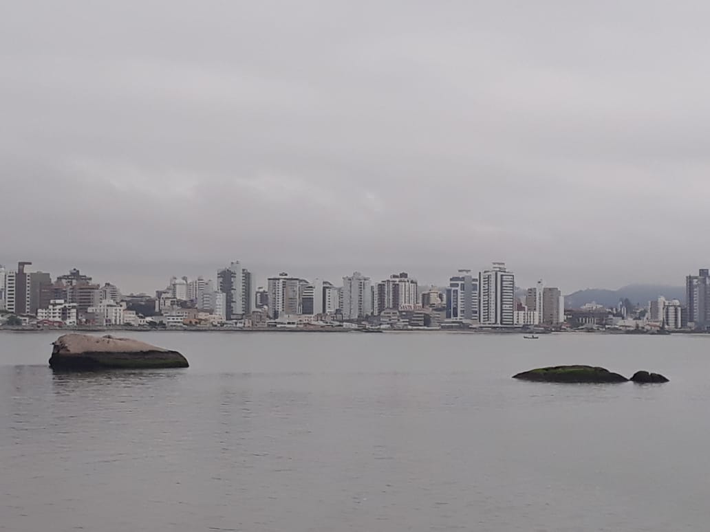 Previsão de mais um dia nublado em Florianópolis | Foto Ewaldo Willerding/OCPNews
