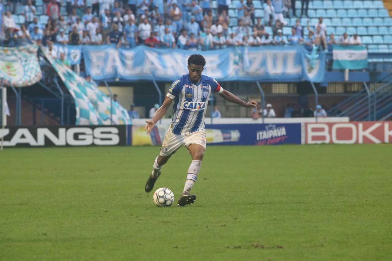 Sem Marquinhos, Betão será o capitão em Goiânia |  Foto Frederico Tadeu/Avaí F.C. 