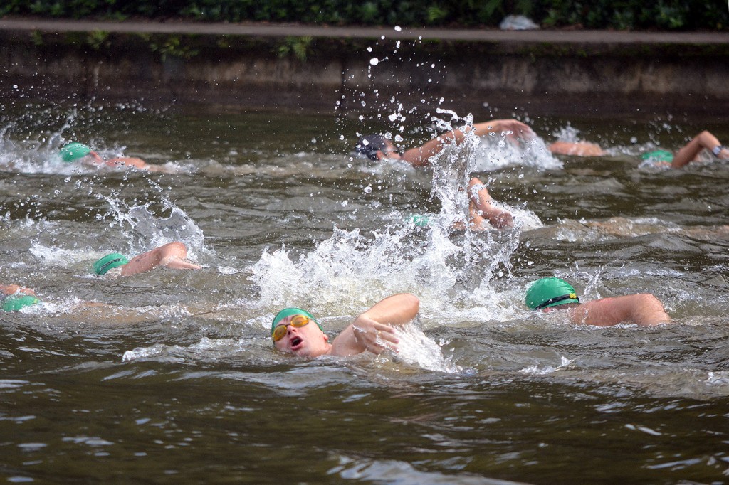 Natação ocorre no lago do parque | Foto Iriane Porto/Arquivo Avante! Esportes