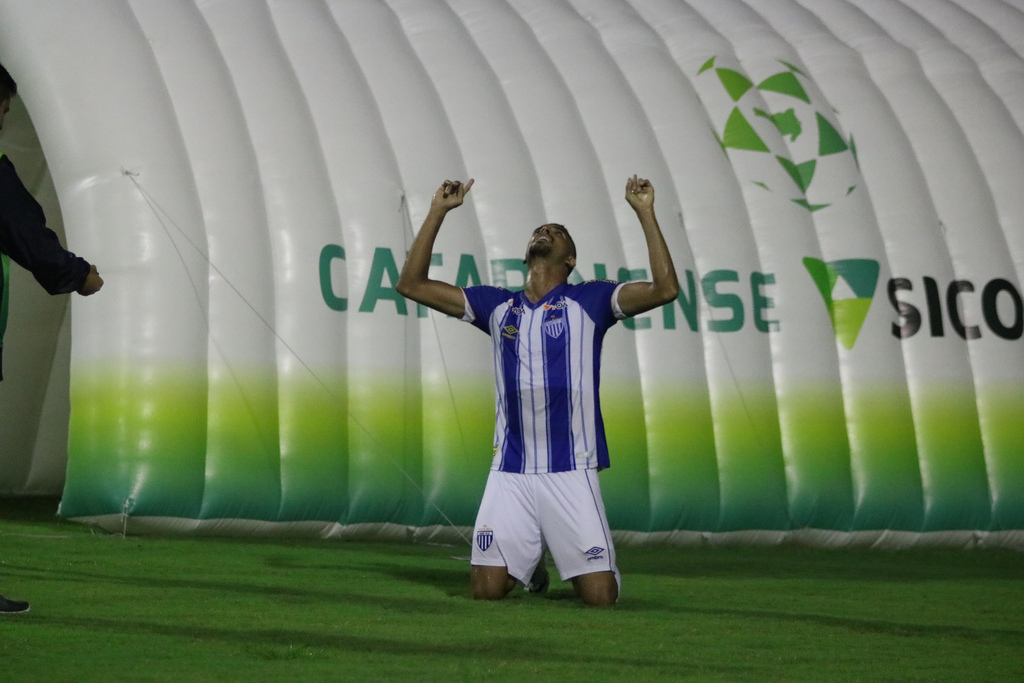 Daniel Amorim fez três gols em Rondônia | Foto Frederico Tadey/AFC