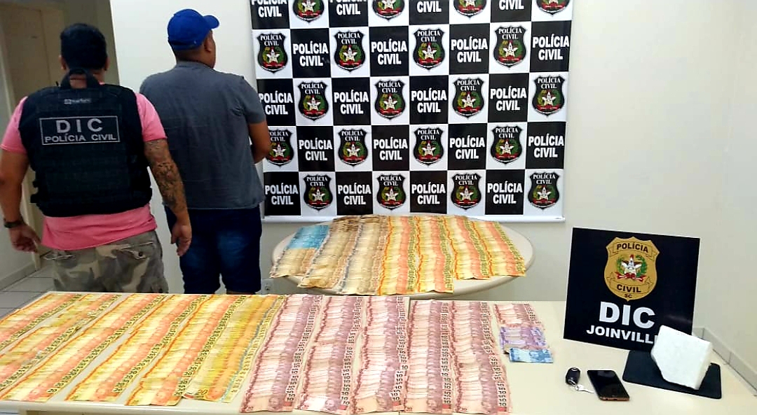 Cocaína estava armazenada em um compartimento escondido em um automóvel | Foto Divulgação Polícia Civil