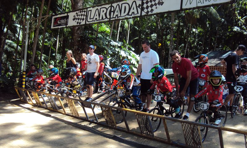 Competição contou com "bikers" de Santa Catarina e Paraná | Foto Divulgação