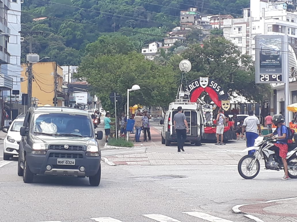 Desfile do Bloco SOS vai alterar o trânsito na Avenida Hercílio Luz/Foto Ewaldo Willerding/OCPNews