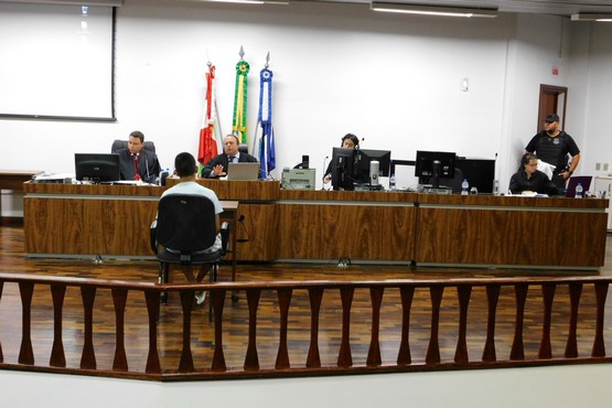 A sessão será presidida pelo juiz Renato Mastella, e deve terminar na madrugada de quarta-feira | Foto Thiago Dias/TJSC
