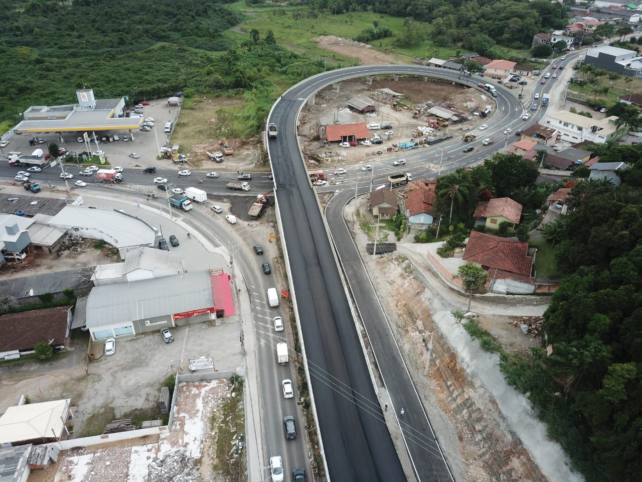 Liberação do elevado do Rio Tavares possibilitou volta das linhas de ônibus | Foto Leonardo Sousa/PMF