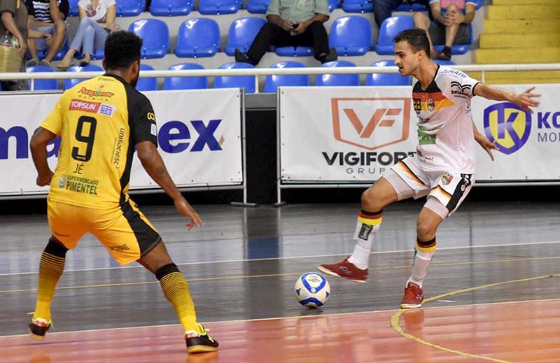 Lance do jogo | Foto Sidnei Batista/Blumenau Futsal