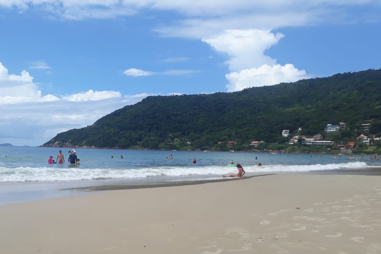 Florianópolis terá mais um dia quente com convite para ir à praia | Foto Ewaldo Willerding/OCPNews