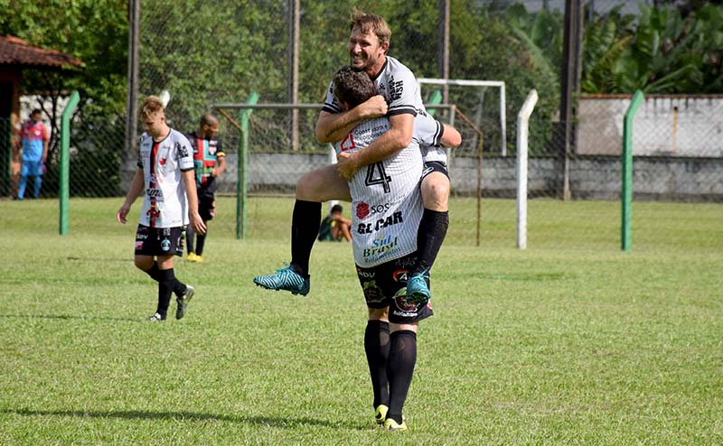 Atual campeão, Urso FC estreou com vitória tranquila na Chave F | Foto Lucas Pavin/Avante! Esportes