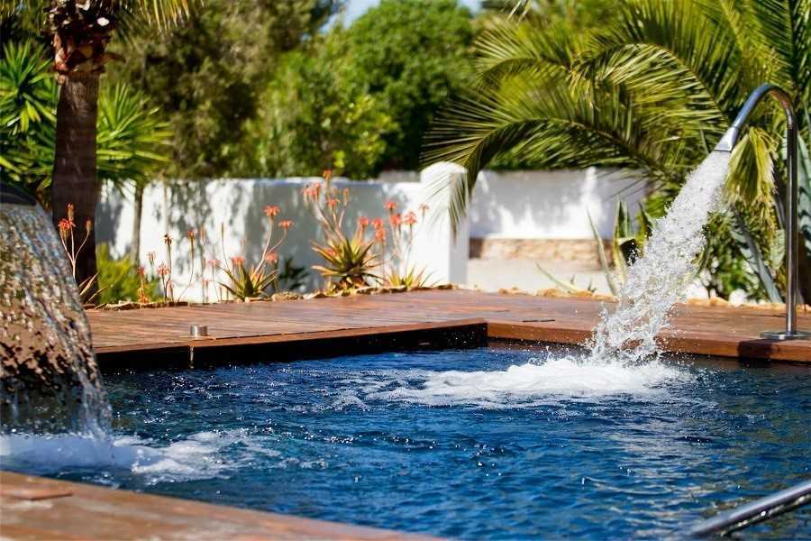 Formato Piscinas realiza sonho de quem quer ter piscina em casa em Jaraguá do Sul