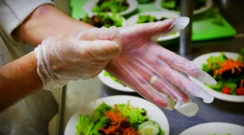 Alimentos balaciados e cuidado com a higiene são fundamentais | Foto VivaBem