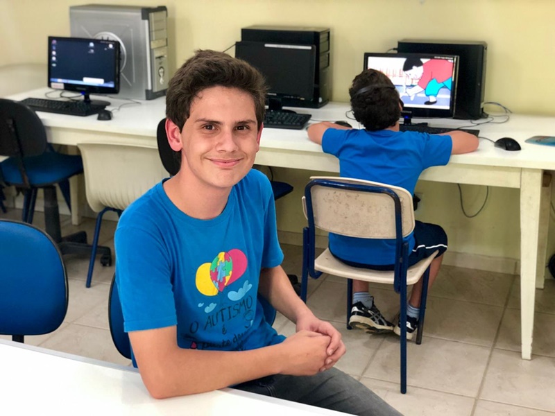 O aluno Brunno Gadotti, 14 anos, diz se sentir em casa na escola | Foto OCP News Vale Europeu