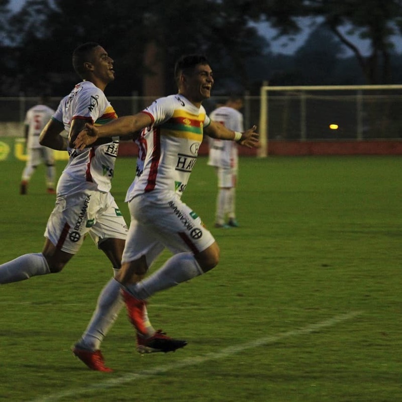 O atacante Júnior Pirambu saiu do banco para marcar dois gols | Foto Lucas Gabriel Cardoso/O Cancheiro