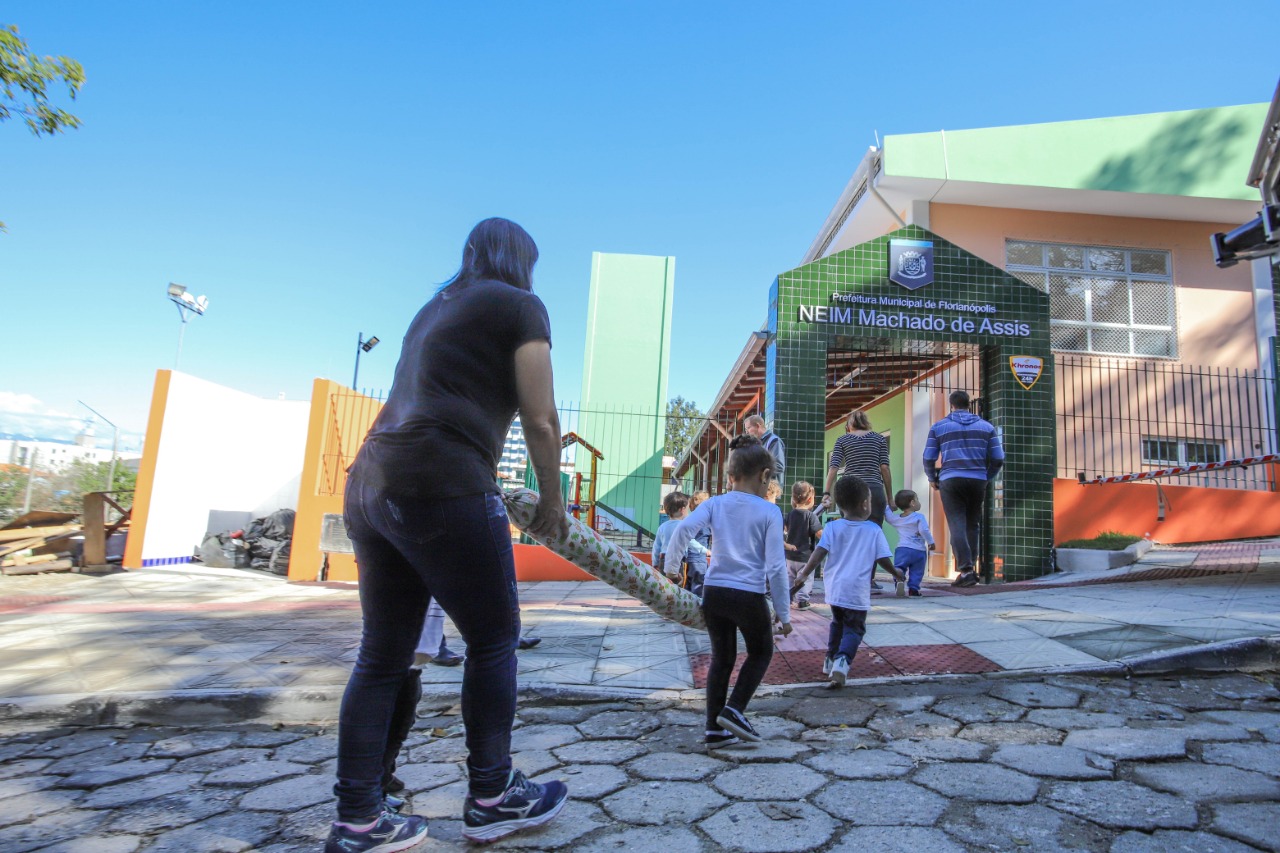 As 135 crianças do Neim Machado de Assis, em Capoeiras, já estão no novo prédio da unidade educacional de Florianópolis | Foto PMF/Florianópolis