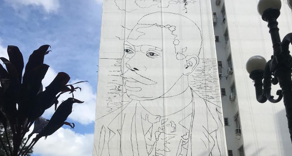 O mural de 650 metros quadrados é parte do Street Art Tour, projeto que está movimentando a cena de arte urbana na Capital | Foto PMF/Divulgação
