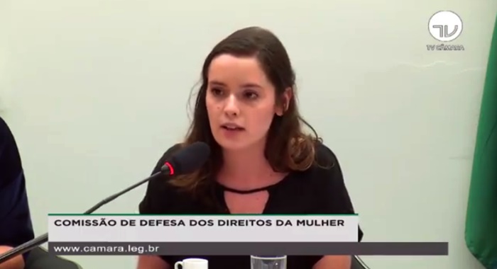 Bruna Freitas sensibilizou público com discurso emocionado e forte | Foto: Reprodução vídeo
