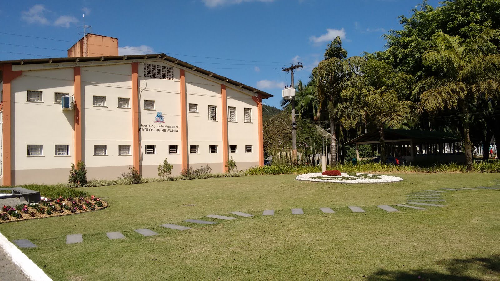 Escola Agrícola Municipal Carlos Heins Funke | Foto: Reprodução