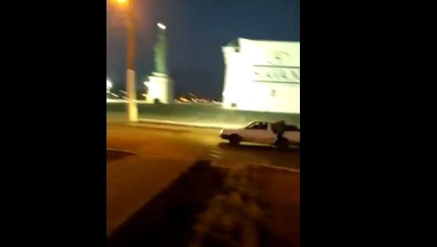 Video: Populares gravam perseguição policial contra homem que furtou a Havan com carro