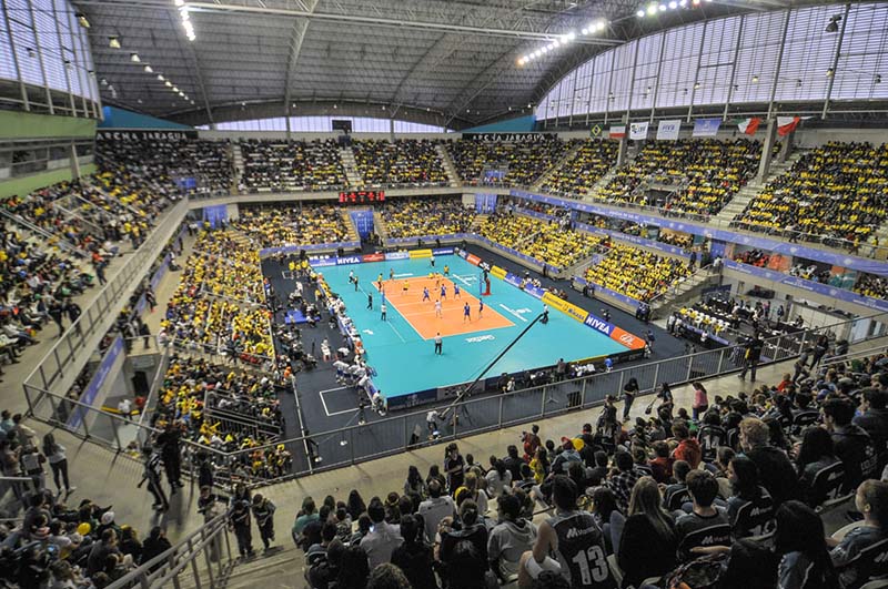 Em 2014, oito mil pessoas acompanharam a partida entre Brasil e Itália pela Liga Mundial, na Arena | Foto Eduardo Montecino/Arquivo OCP News 