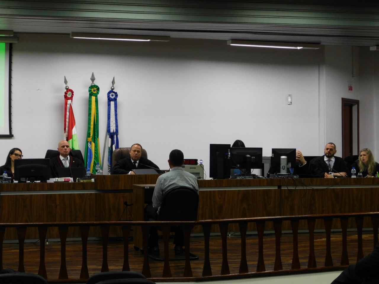Réu é interrogado no Fórum de Joinville | Foto: Thiago Dias/Comarca de Joinville