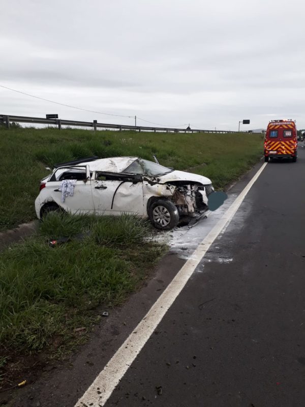 Motorista embriagado se envolve em acidente na BR-101, em Araranguá