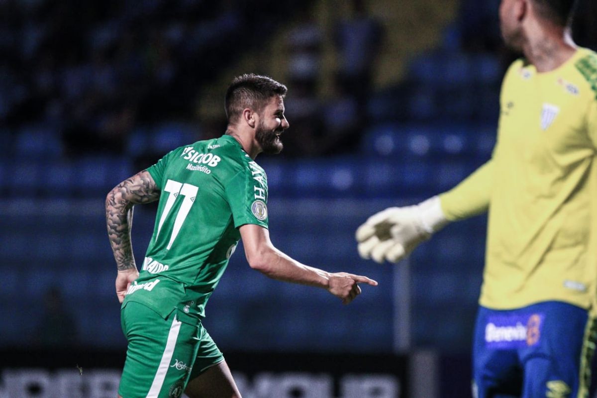 Everaldo fez o gol da Chape | Foto Márcio Cunha/ACF