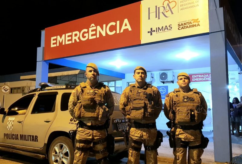 Da esquerda para a direita: Soldado Santos, Sargento Monteiro e Cabo Dewes/Foto: Portal Agora