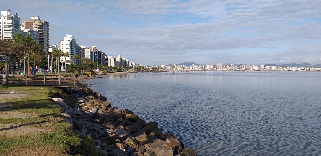 Florianópolis terá mais dias de sol entre nuvens | Foto Ewaldo Willerding/OCPNews
