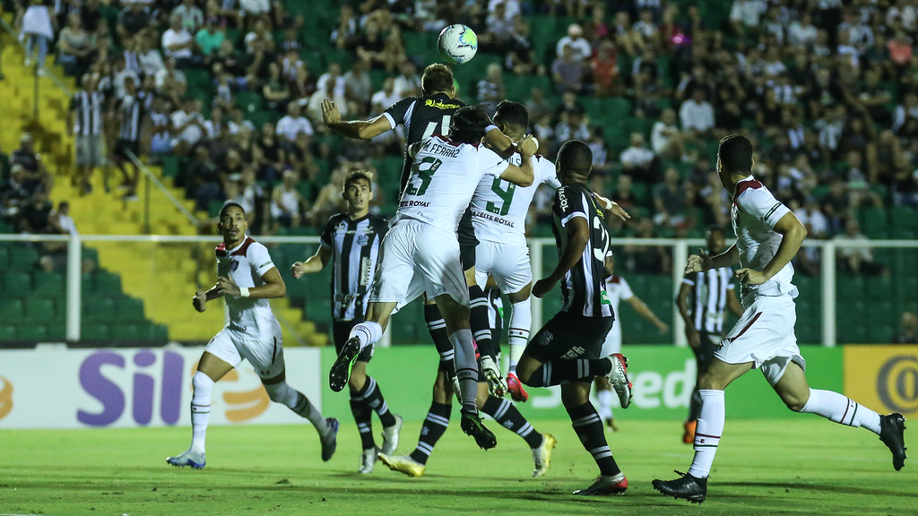 Alemão (4) fez o gol e garantiu a vitória do Figueira no jogo de ida | Foto Lucas Merçon/Fluminense FC