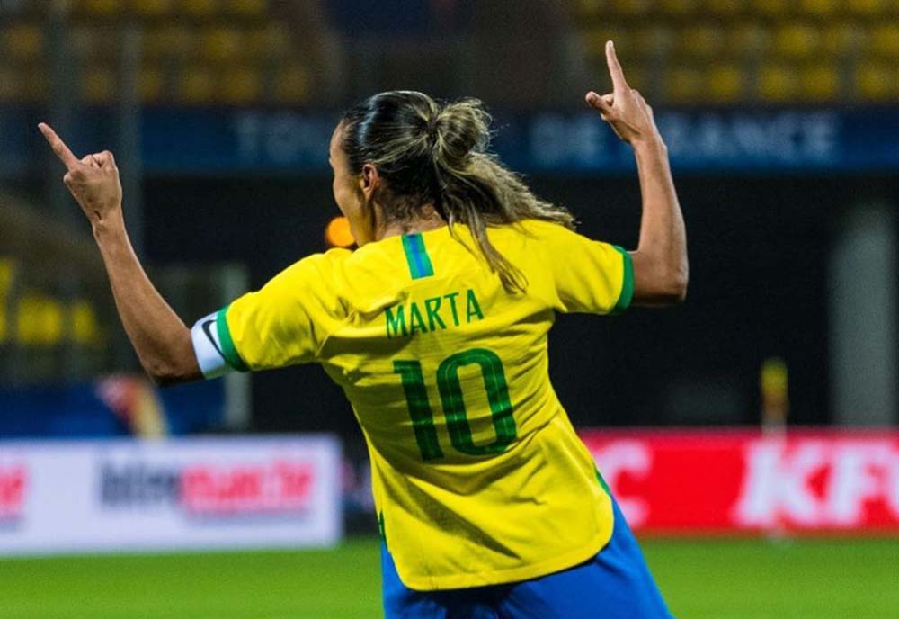 Rainha Marta leiloou camisa da seleção brasileira | Foto Divulgação