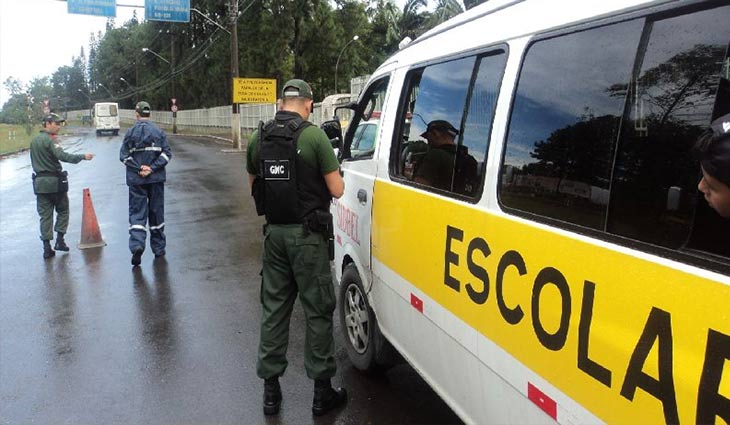 Valor cobrado por vistorias em veículos do transporte escolar será reduzido pela metade em Criciúma