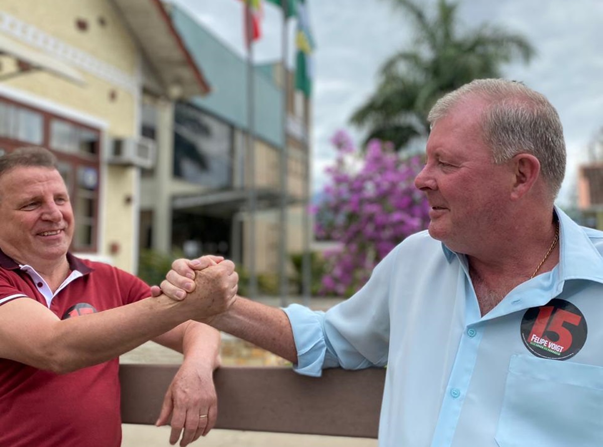 Foto Vice-prefeito Lauro Tomzack e prefeito eleito Felipe Voigt, de Schroeder | Foto Divulgação