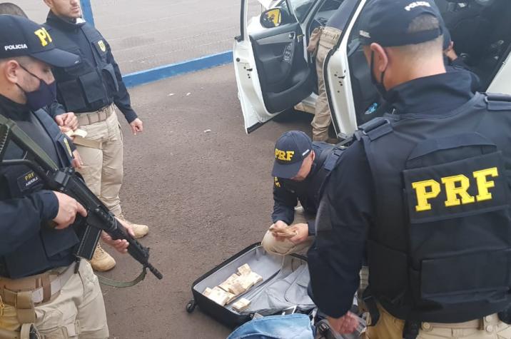 PRF prende cinco envolvidos no assalto a banco em Criciúma, em Torres (RS)