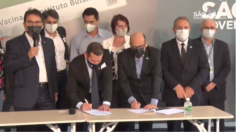 Acordo entyre Fecam e Butantan foi firmado em São Paulo | Foto Divulgação
