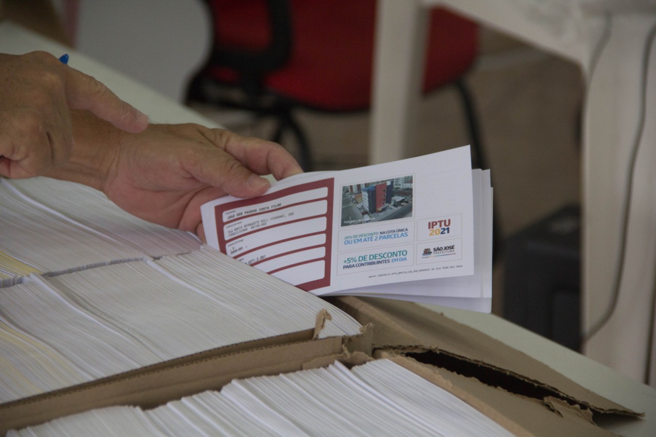A partir do dia 23 de janeiro a Prefeitura de São José fará a entrega dos carnês do IPTU e da Taxa de Coleta de Lixo 2021 em pontos estratégicos do município | Foto PMSJ