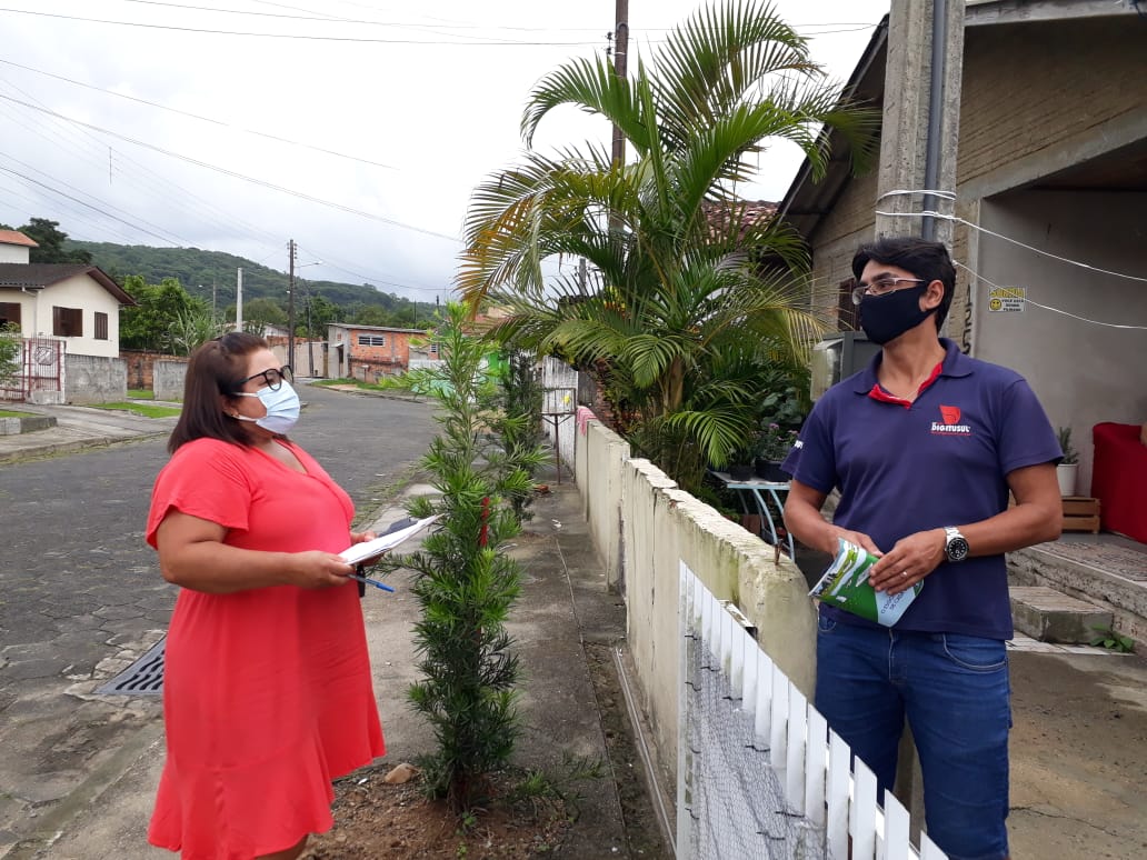 Casan realiza visitas para esclarecer dúvidas de moradores dos bairros São Luiz e Próspera