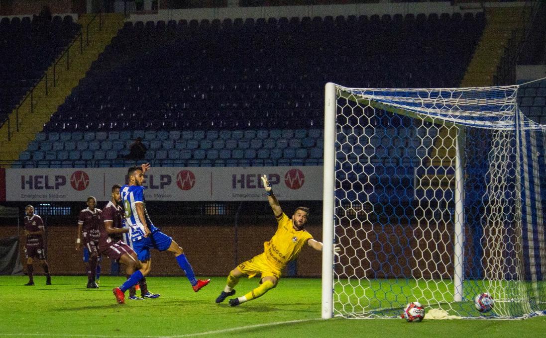 Getúlio (E) fez o primeiro gol do Avaí na temporada 2021 | Foto André Palma Ribeiro/Avaí F. C.