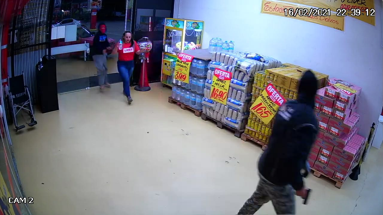 Supermercado atacadista é alvo de assalto em Tubarão