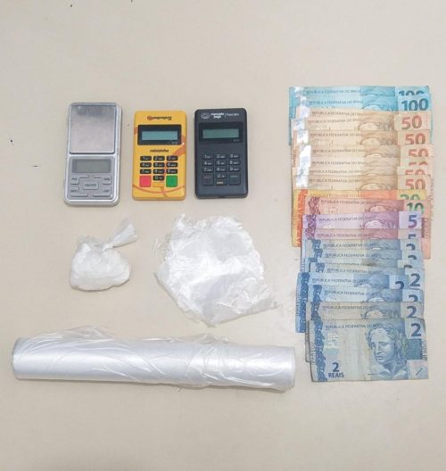 Polícia prende homem em posse de cocaína em Criciúma